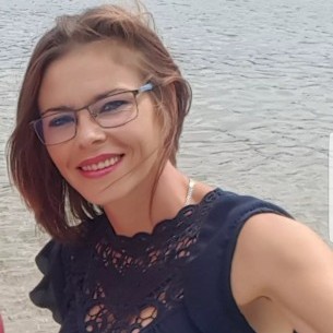                     Mina_Mona                