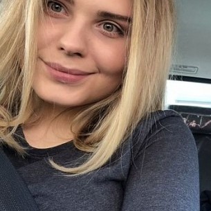                     Asje                