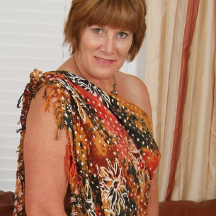                     Ida                