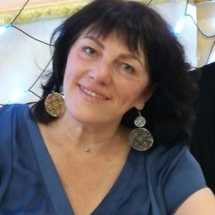                     pauline                