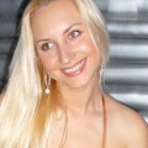                     lyda                