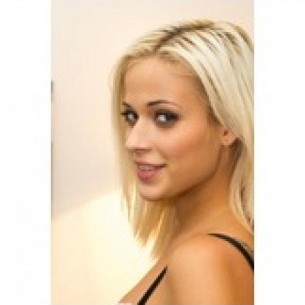                     elke                